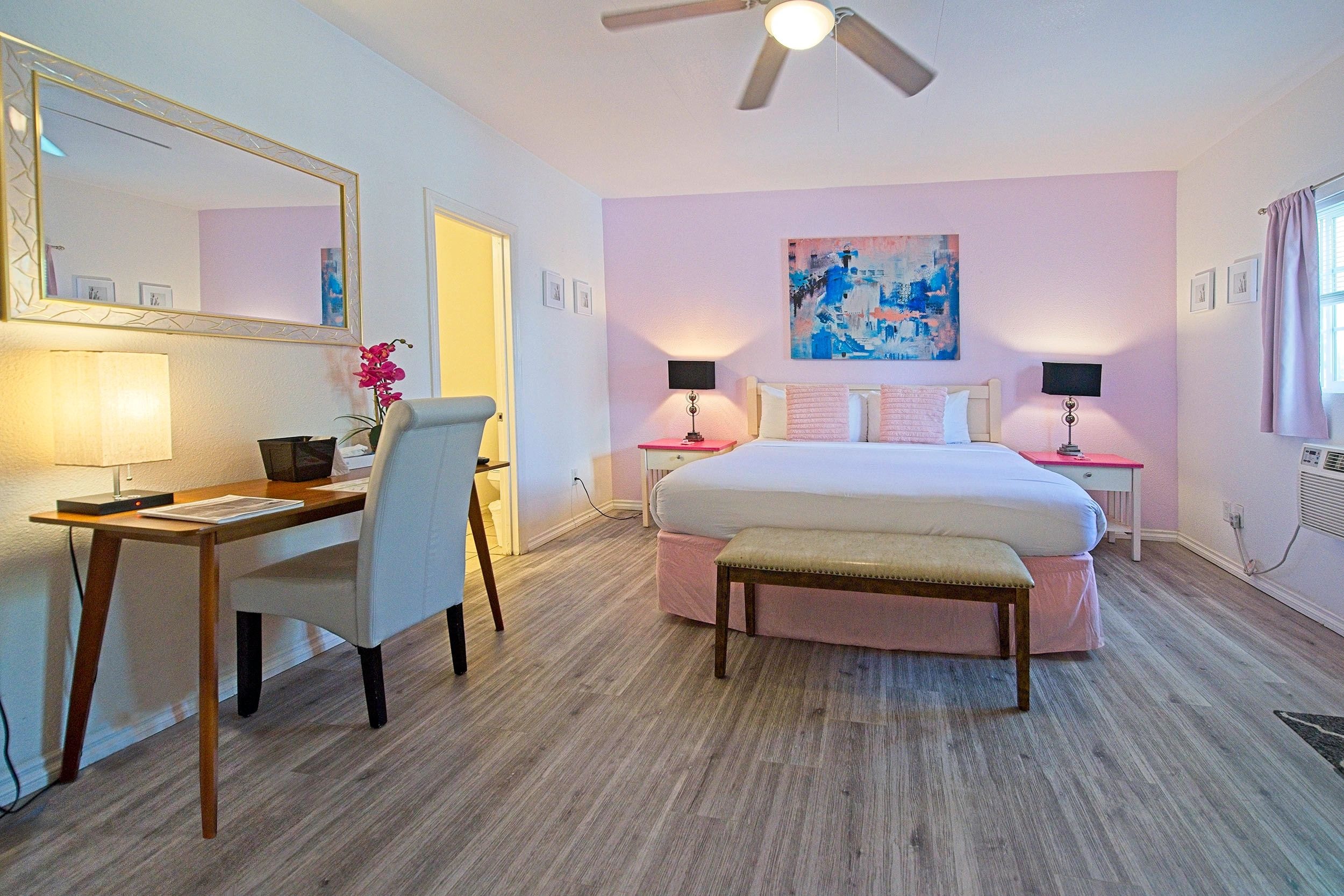 Guest room 109